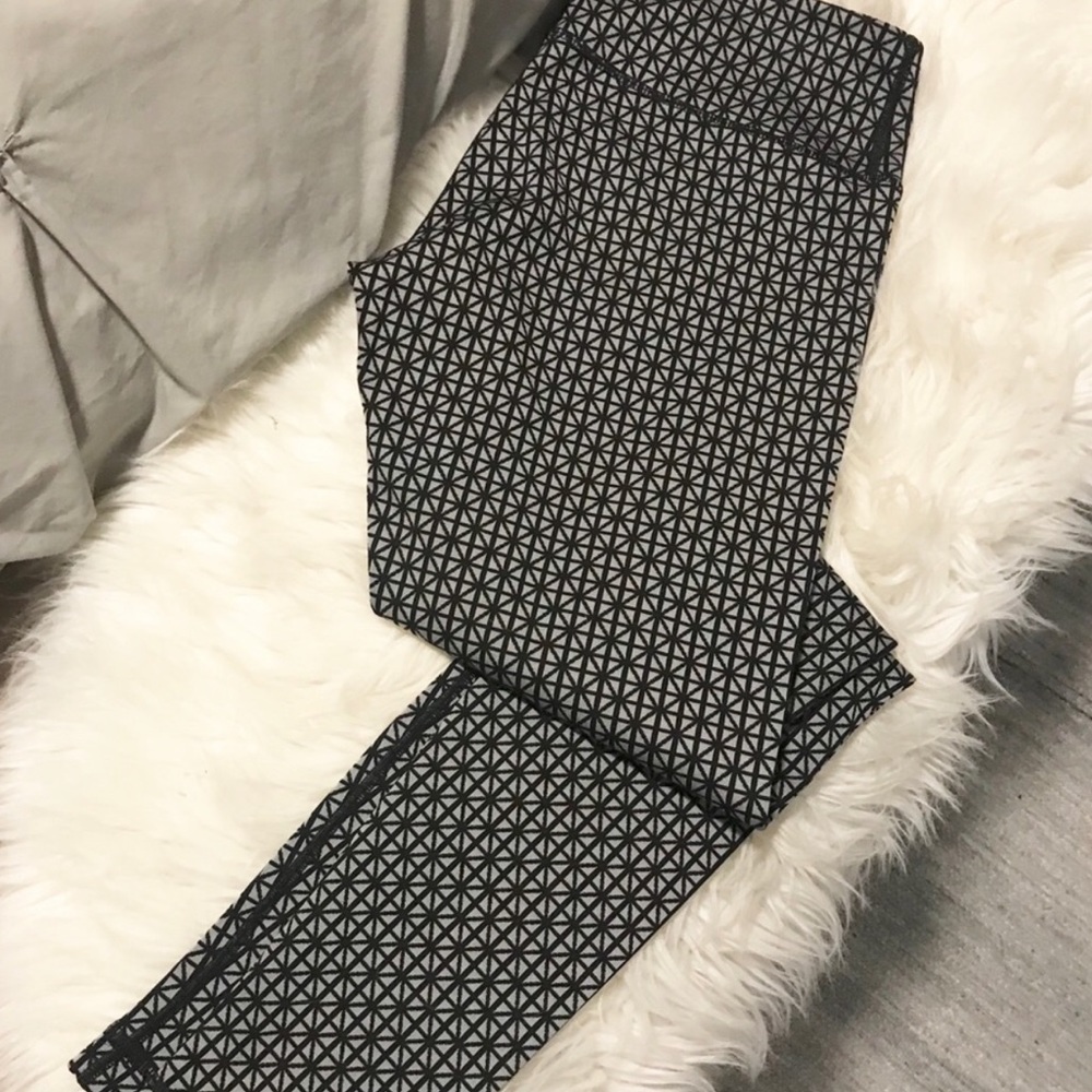 size 6 full length lulu leggings